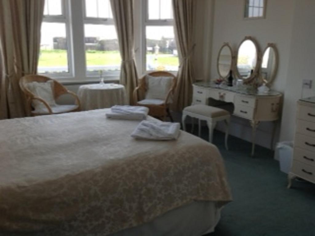 Bassets House Panzió Eastbourne Kültér fotó
