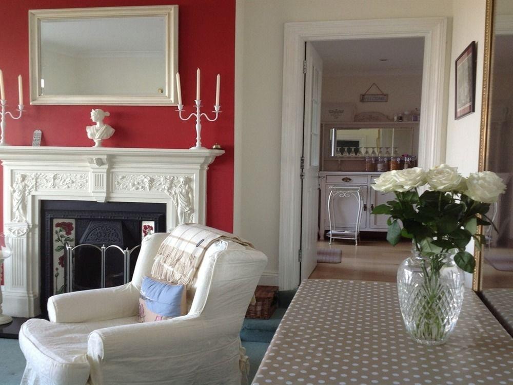 Bassets House Panzió Eastbourne Kültér fotó